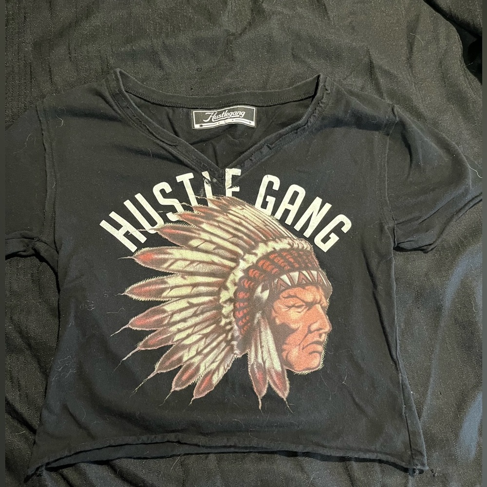 Hustlegang crop top size large
